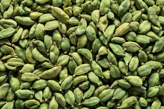 Cardamom (ஏலக்காய்)