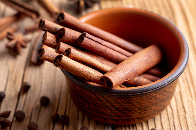 Cinnamon (பட்டை)